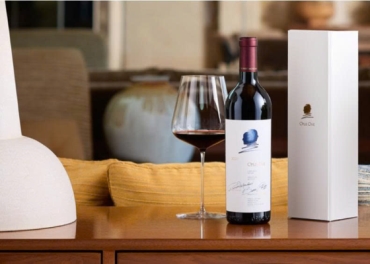 OPUS ONE – GIẢI MÃ CHAI RƯỢU VANG MỸ 20 TRIỆU ĐỒNG: ĐẮT XẮT RA MIẾNG HAY CHỈ LÀ HUYỀN THOẠI?