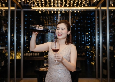 Rượu Vang F Negroamaro: Giải Mã Siêu Phẩm Khiến Giới Sành Vang Say Đắm