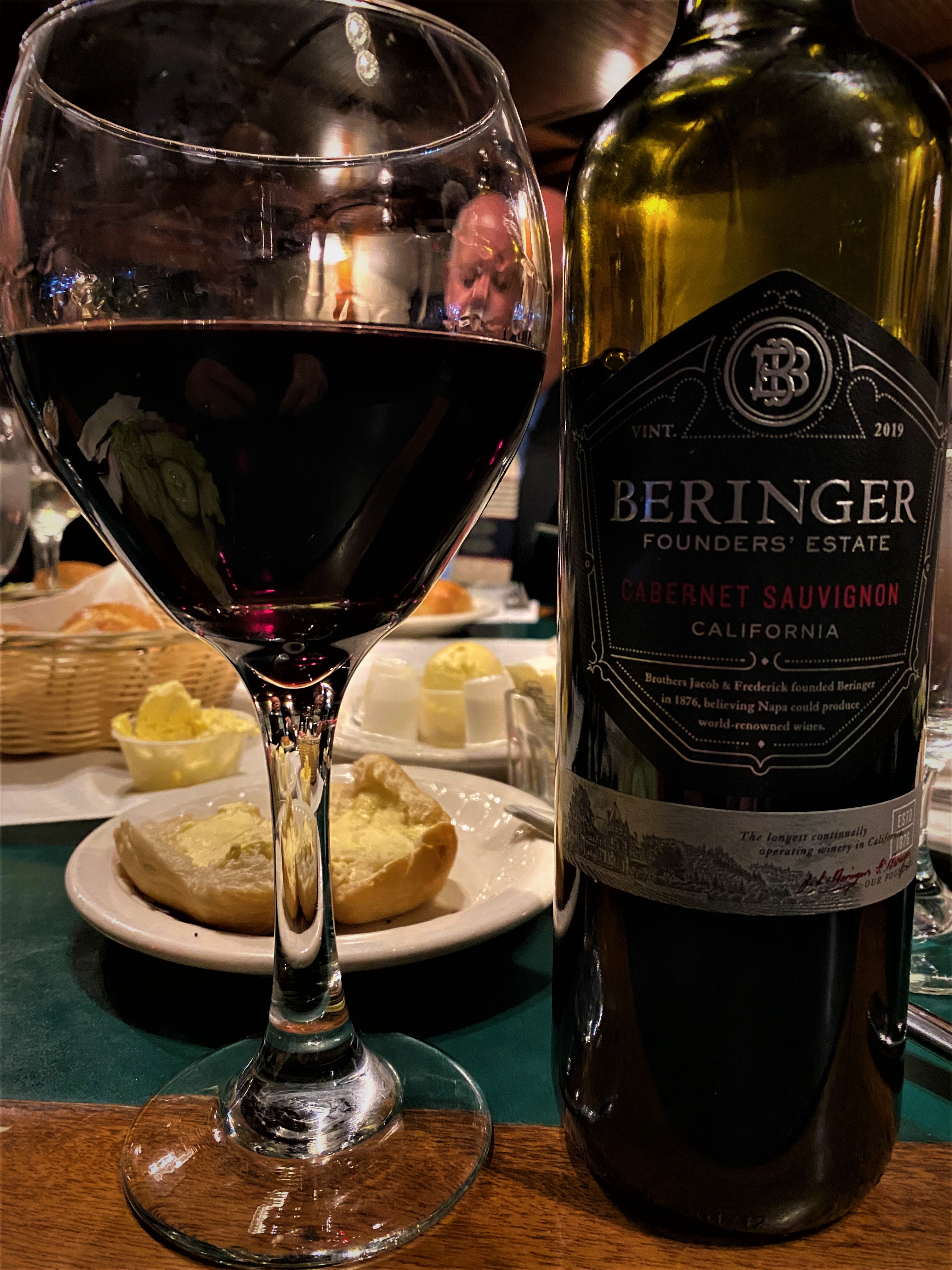 beringer-founders-estate-cabernet-sauvignon-ca-2019_-23-06-2022-10-15-32.jpg